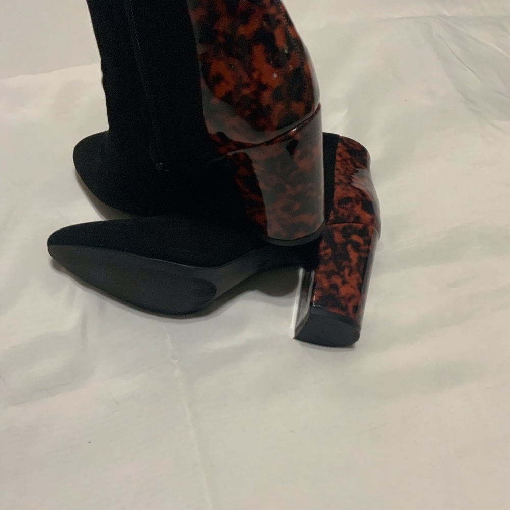 Farylrobin Black Ankle Boots with Tortoiseshell Block Heels - Picture 6 of 9